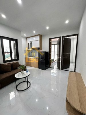 khai trương 2 ngủ 1 khách tại cầu giấy gần bệnh viện nhiều tiện ích xung quanh, full đồ, ôtô đỗ cửa