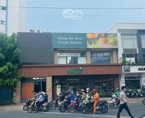 khuôn hiếm, giá rẻ mặt tiền cộng hòa, p13 q.tân bình - 15m x 20m(3 tầng) hđt : 180tr/th - giá 65 tỷ