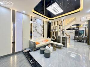 SIÊU PHẨM 3 TẦNG – Đ. NGUYỄN THỊ HƯƠNG, NHÀ BÈ – FULL NỘI THẤT CAO CẤP