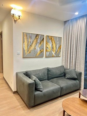 trần thuỷ . cho thuê căn hộ chung cư 3 pn view thoáng