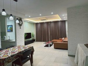 bán căn hộ riviera point, q7. 99m2, 2pn full nội thất. giá 7 tỷ. sổ hồng