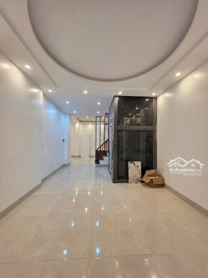 chính chỉ bán gấp nhà ngô thy sỹ 5 tầng thoáng nhỉnh 12 tỷ