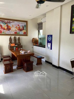 xuất hiện căn nhà mặt phố tiên sơn 8, sát tiên sơn 7, giá rẻ !