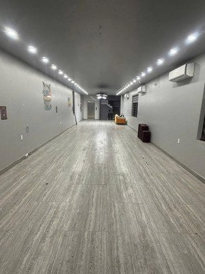 bán nhà mặt phố dư hàng, 16,5 tỷ, 108m2, 4pn, 4wc, pháp lý đầy đủ, hải phòng