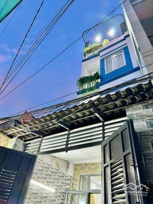 chỉ 1 tỷ nhận nhà, số còn lại bank hỗ trợ. nhà 36m2 lãnh binh thăng xây 3 tầng,gần sân phú thọ