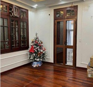 bán nhà mặt phố trung tâm nam từ liêm,vỉa hè,gara kinh doanh,biệt thự 210m2,4 tầng,10 mặt tiền