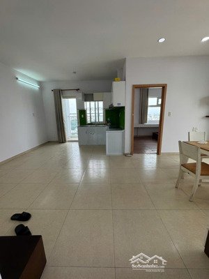 bán chung cư gia phát căn góc 75m2 lh em hai