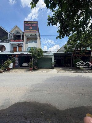 nhà mặt tiền kdc bên thành , tân đông hiệp dĩ an 3tỷ7 dt 100m