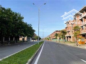 cần bán gấp 2 lô đất dự án golden hills city vị trí đắc địa, tiềm năng sinh lời cao!