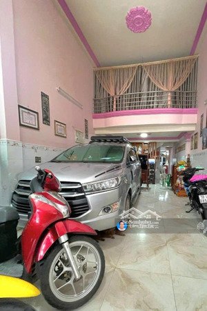 8.8 giảm còn 8.5 tỷ, bán nhà tân kỳ tân quý, 3 tầng, nở hậu, 4x19m, hẻm 8m