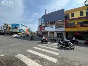 Bán nhà trung tâm ngay kề góc Lê Duẩn tuyến đường kinh doanh sầm uất