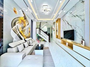 kẹt tiền cần bán gấp nhà đoàn như hải, giá 3 tỷ 860 tl, tặng full nội thất cao cấp.