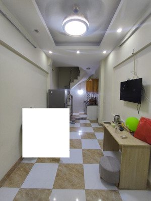 cho thuê nhà nguyên căn tại nguyễn khoái, hà nội, 25m2, 4t. cạnh trường kinh công