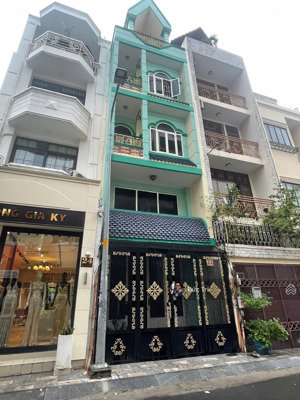 giảm mạnh 6 tỷ bán gấp mặt tiền đặng dung q1 dt 4x16 nhà 4 tầng giá chỉ 22 tỷ