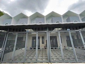 cho thuê nhà trệt lầu 2pn 3wc full nôi thất hẻm 305 lê hồng phong gần chợ phú hoà