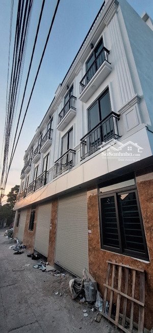 nhà đẹp ở ngay ôtô đỗ cửa ! _xây,tầng_dt:41,m
_giá:4,tỷ180
song phương sơn đồng gần đại lô