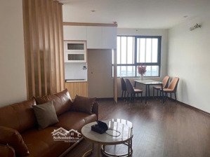 b.án căn hộ tháp doanh nhân tầng cao view tuyệt đẹp, chỉ 3.45t.ỷ( thương lượng)