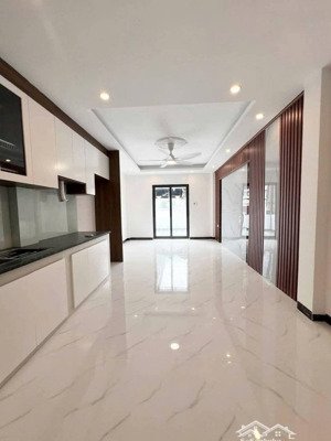 bán nhà phố phúc xá - quận ba đình - ô tô - kinh doanh - thang máy - 82 m2 - 6 tầng