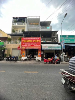 mặt tiền kinh doanh lâm văn bền (4.8x18m) 2 mặt trước sau