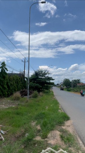 bán nhanh 10 ha đất 3 mặt tiền quốc lộ 55, tân hà, hàm tân, bình thuận (lâm đồng mới)