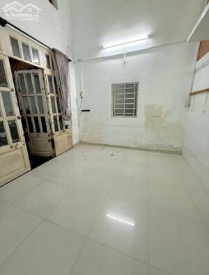 GẦN CHỢ BÀ CHIỂU, Nhà Cũ 2 Tầng DT 40m2 (4.1 x 10), P3 Bình Thạnh, giá 4.x tỷ