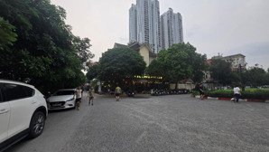 siêu biệt thự lô góc mặt hồ văn quán - nguyễn khuyến - hà đông - cực kỳ hiếm căn mặt hồ bán