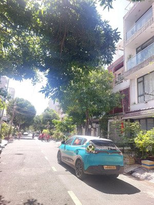 chỉ nhỉnh 9 tỷ sở hữu ngay nhà mtkd đường số cực vip nguyễn thị thập. dt khủng 70m2. bán nhà quận 7