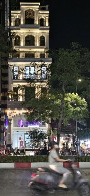 vip - hiếm - duy nhất. toà nhà văn phòng 9 tầng - 184.5 m - 145 tỷ