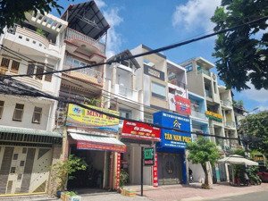 ccg nhà mặt tiền đường s11 tay thạnh đối diện chung cư