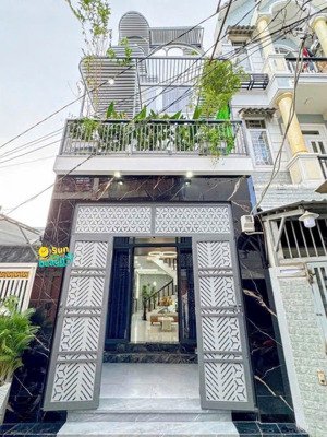 phú mỹ q.7- 4tầng- 80m2- nở hậu- shr - hcong đầy đủ. chỉ 7t390