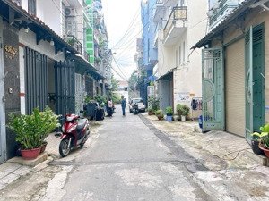 chỉ 6 tỷ 6 bán nhà 2 tầng 100m2 gần nguyễn oanh p.17, gò vấp hẻm xe hơi