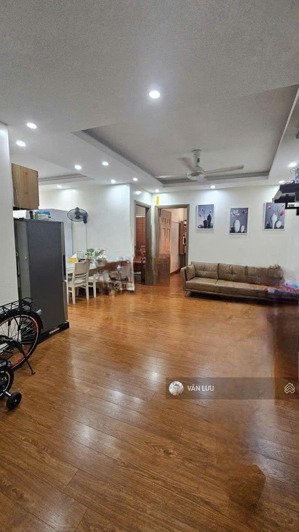 bán cc 77m 2pn sổ hồng lâu dài tại tòa ct1 kđt xa la, giá 3x tỷ