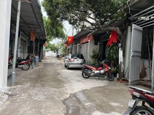 bán nhà 1 trệt 1 lầu _ đông hòa _ dĩ an _ bình dương. diện tích: (109m) _ (4,2m x 27m) kết c