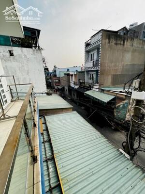 Bán nhà đẹp 1 trệt 2 lầu sân thượng , mặt tiền khủng 8m ngay Bình Tân - gần trạm thu phí - ô tô thông 8 hướng