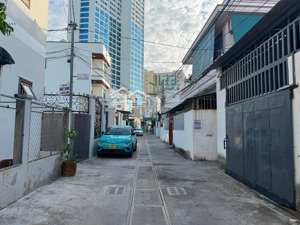 đất tặng nhà tại ba làng đường ô tô 7m cách biển chỉ 250m