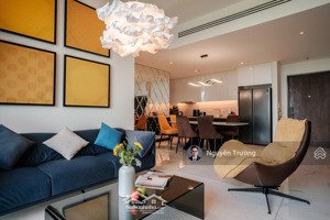 nhanh tay thuê ngay căn hộ 2pn nội thất decor siêu đẹp, căn góc thoáng mát. giá chỉ 37 triệu