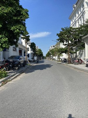 50 m2*6 tầng* 14.95 tỷ, dương văn bé times city, hbt, ô tô, thang máy, full nội thất, 