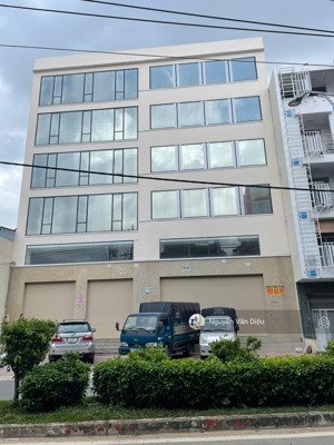 tòa nhà hầm 6 tầng - mặt tiền đường lê văn sỹ quận tân bình - dt 10x25m - hđt 220tr/th - giá 48 tỷ