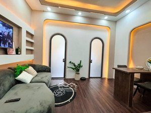 cho thuê căn 2pn2wc ban công rộng máy giặt riêng full nt ngay cmt8 gần vòng xoay dân chủ quận 10