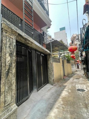 hai bà- phố huế- lò đúc- nguyễn công trứ- nhà đẹp 6 tầng ở ngay- ngõ thông 2 phố - mặt tiền đỉnh 5m