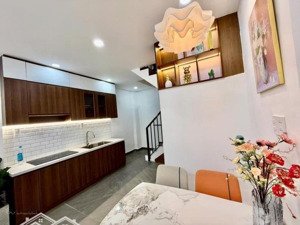 bình thạnh, đinh tiên hoàng, hẻm xe hơi sát quận 1, thông phan xích long, chỉ 5,x tỷ