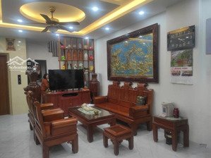 chị gái e bán nhà phố ngô thì nhậm, hà đông, diện tích 40m 5 tầng thang máy, ô tô đỗ cửa, chỉ 8 tỷ+