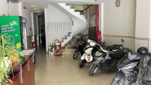 bán nhà nghỉ khu big c dĩ an gần làng đại học quốc gia, 6 tầng 18 phòng, sổ hoàn công, 693
