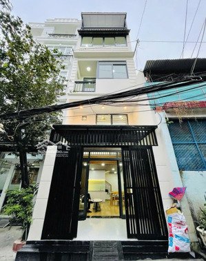 nhà trung tâm q5 diện tích lớn 66,8m² đang cho thuê 15tr/tháng