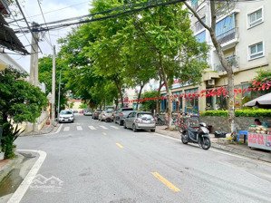 phân lô, ô tô tránh, ngọc thụy, lb, dt 55 m, 4 t, giá 11 tỷ 8, gara, thang máy, full nt