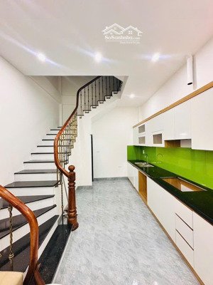 siêu phẩm nhà mới koong full nội thất mặt phố giáp vành đai 3 - 5 tầng - 7 tỷ - hiếm