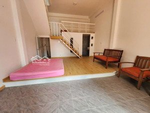 bán nhà số làng báo chí đẹp gần sông thoáng mát dt 51 m2 2 lầu chỉ 12,5 tỷ