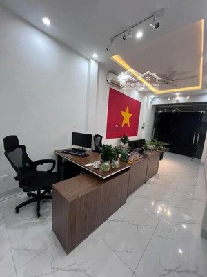 chỉ 12 tỷ, có nhà phố trường chinh ngõ rộng kinh doanh