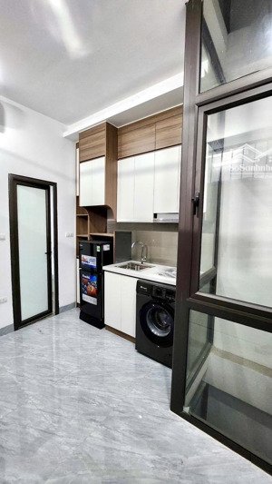 thông số quá đẹp, thoáng trước sau thang máy, thái thịnh, 54m*7t*mt4m* giá 11,6tỷ,kd ròng tiền vip.