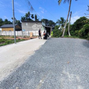 đất hưng định 10 đường xe tải ngay kdl cầu ngang 5x23 thổ cư sẵn , xây dựng tự do giá 2 tỷ 550 tr